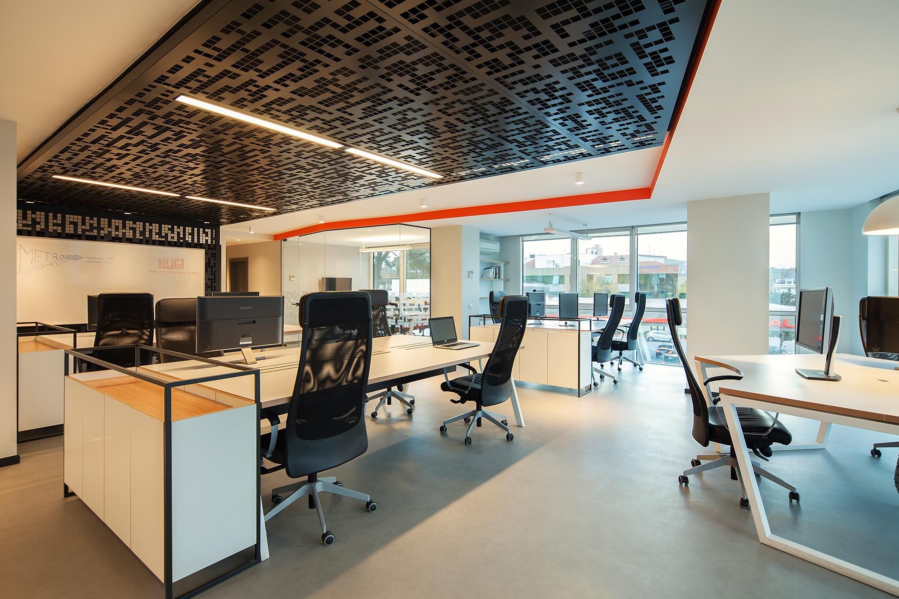 (ZYH).Hazelcast gallery image 2