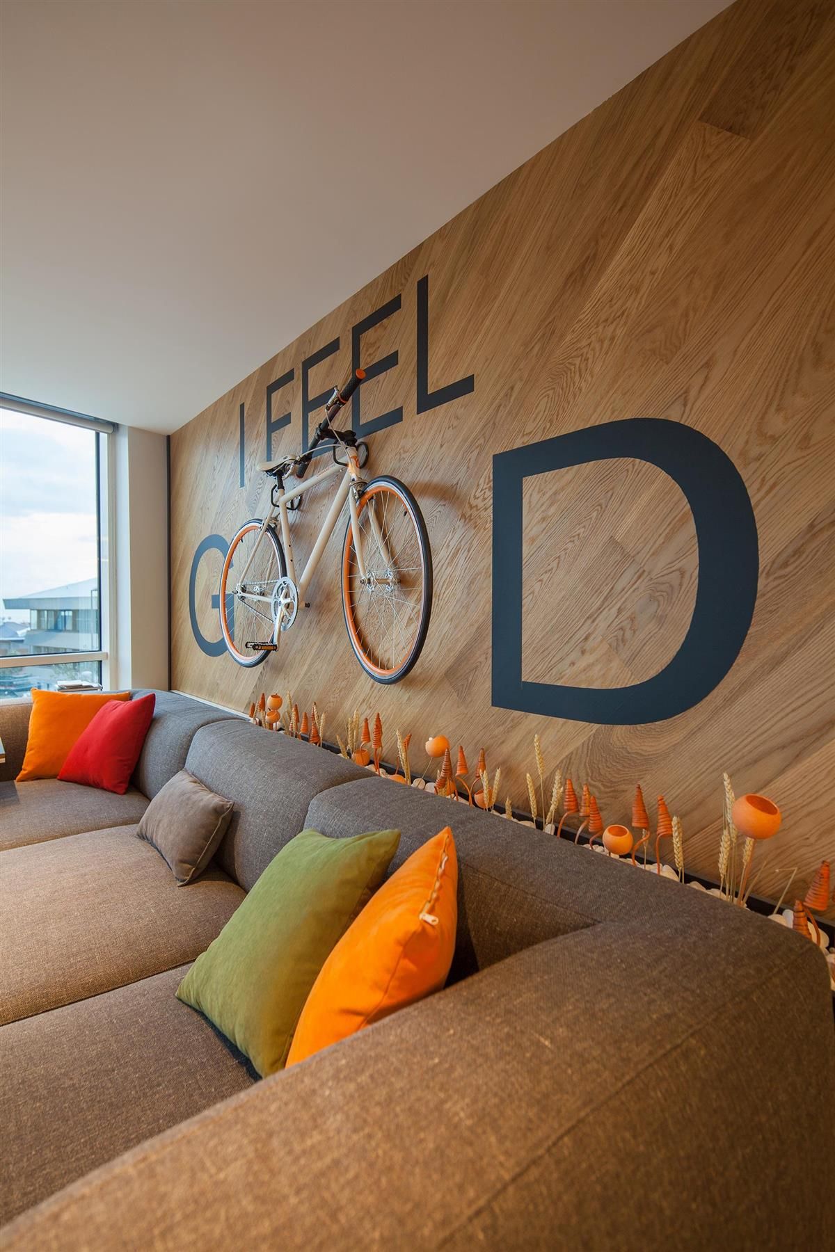 (ZYH).Hazelcast gallery image 4