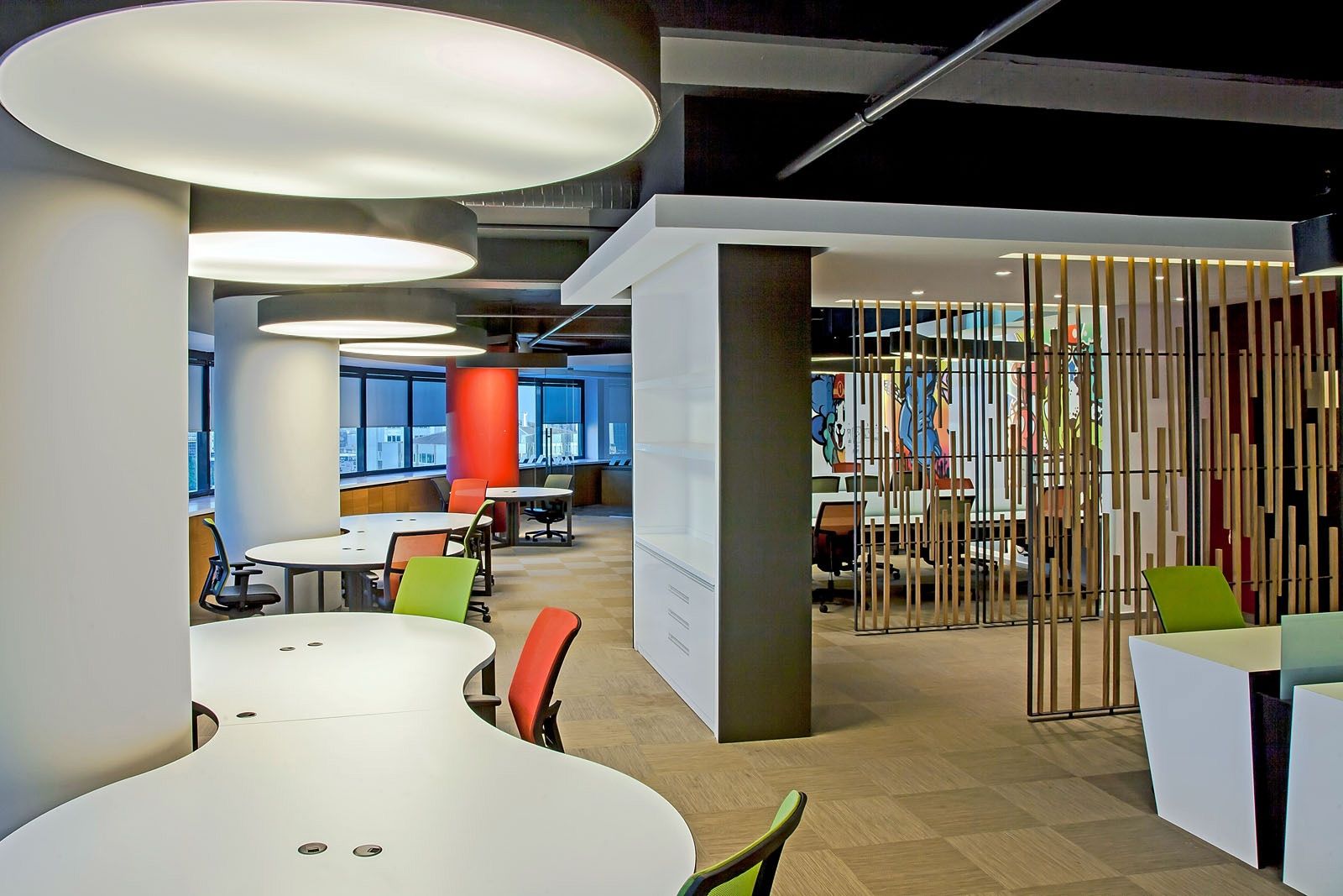 (ZYO).Workzone gallery image 7