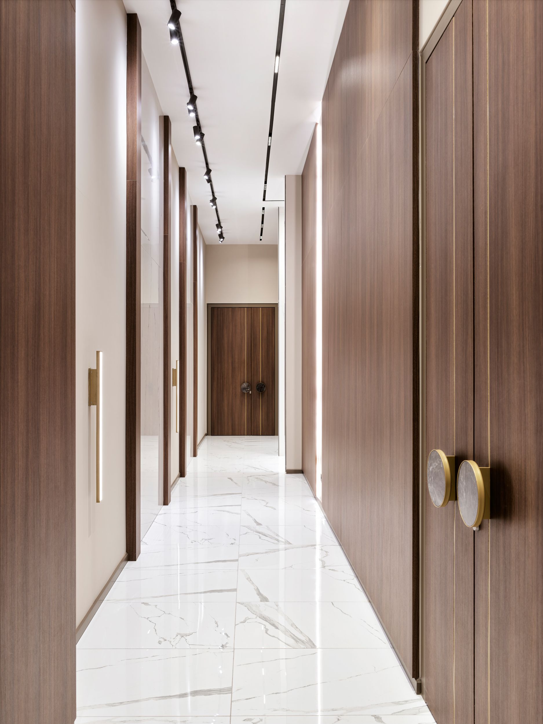 Fonex gallery image 11