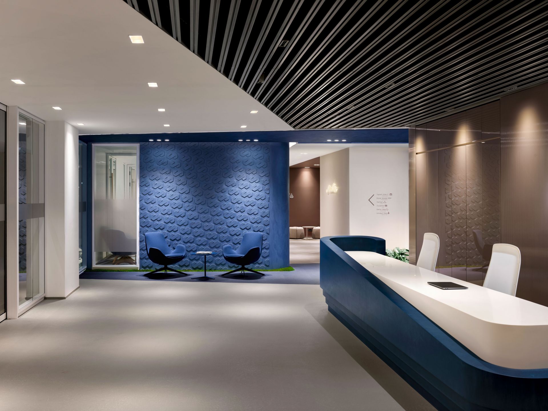 Marsh Mclennan gallery image 48