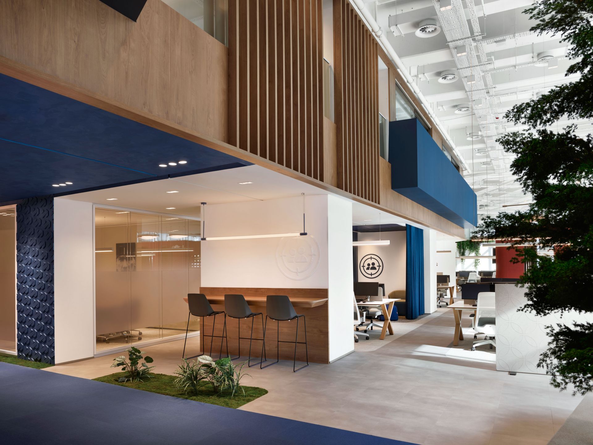 Marsh Mclennan gallery image 85