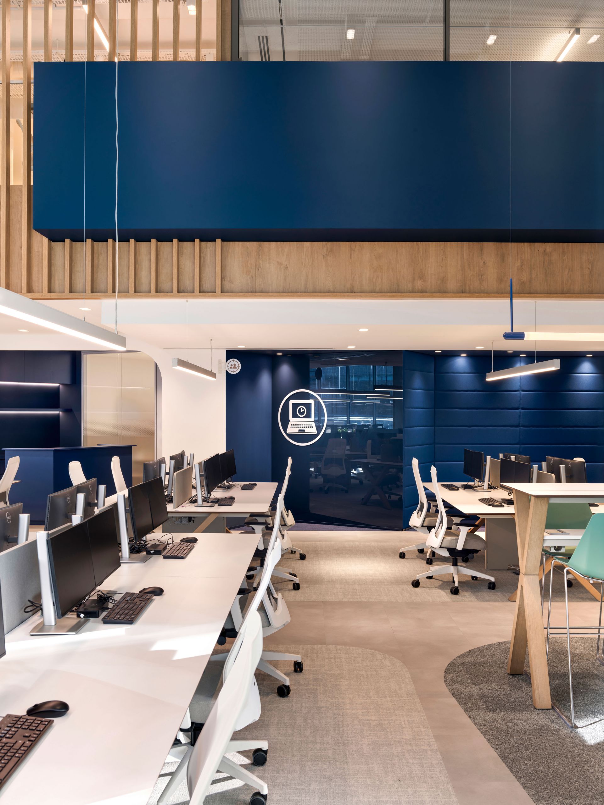 Marsh Mclennan gallery image 83