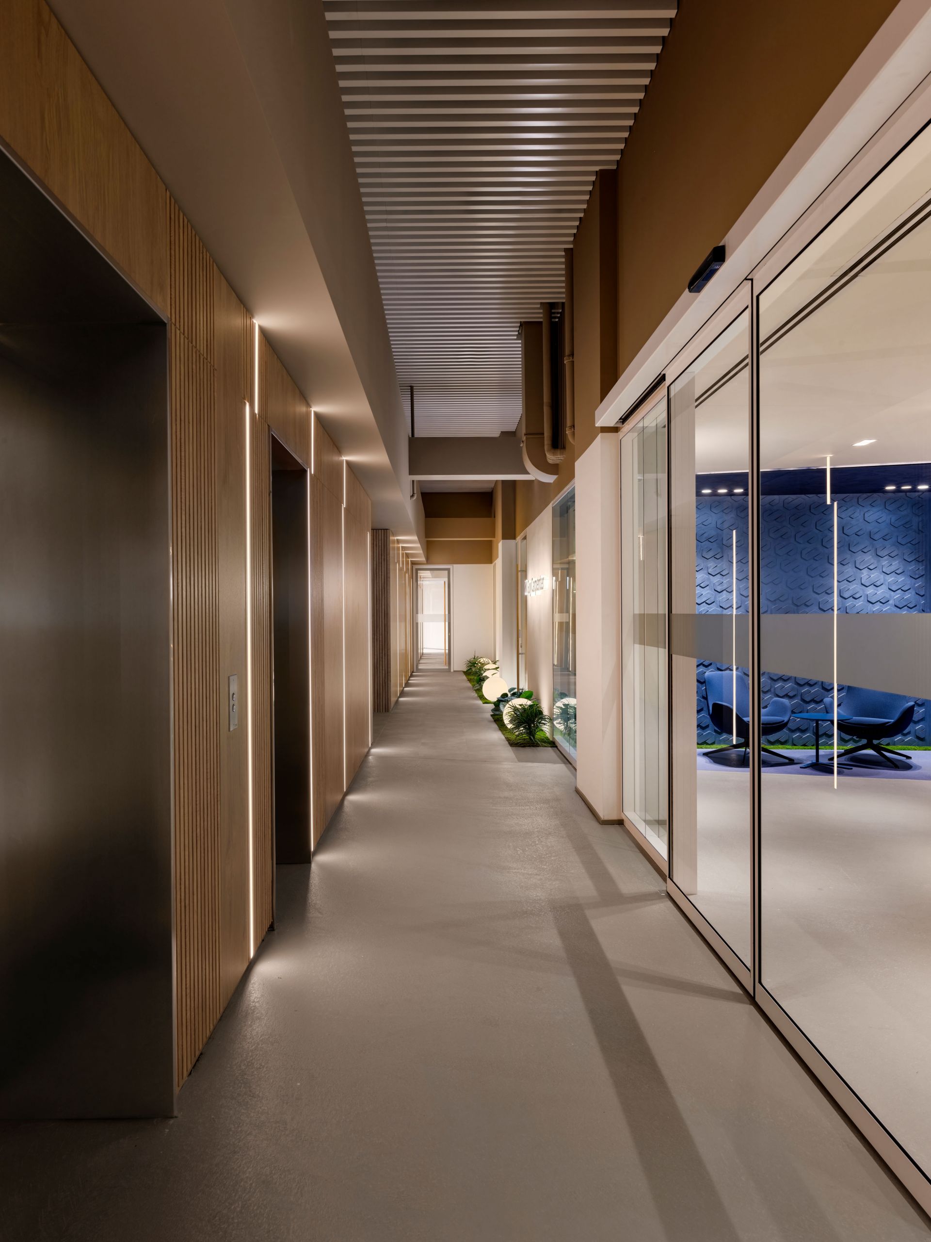 Marsh Mclennan gallery image 21