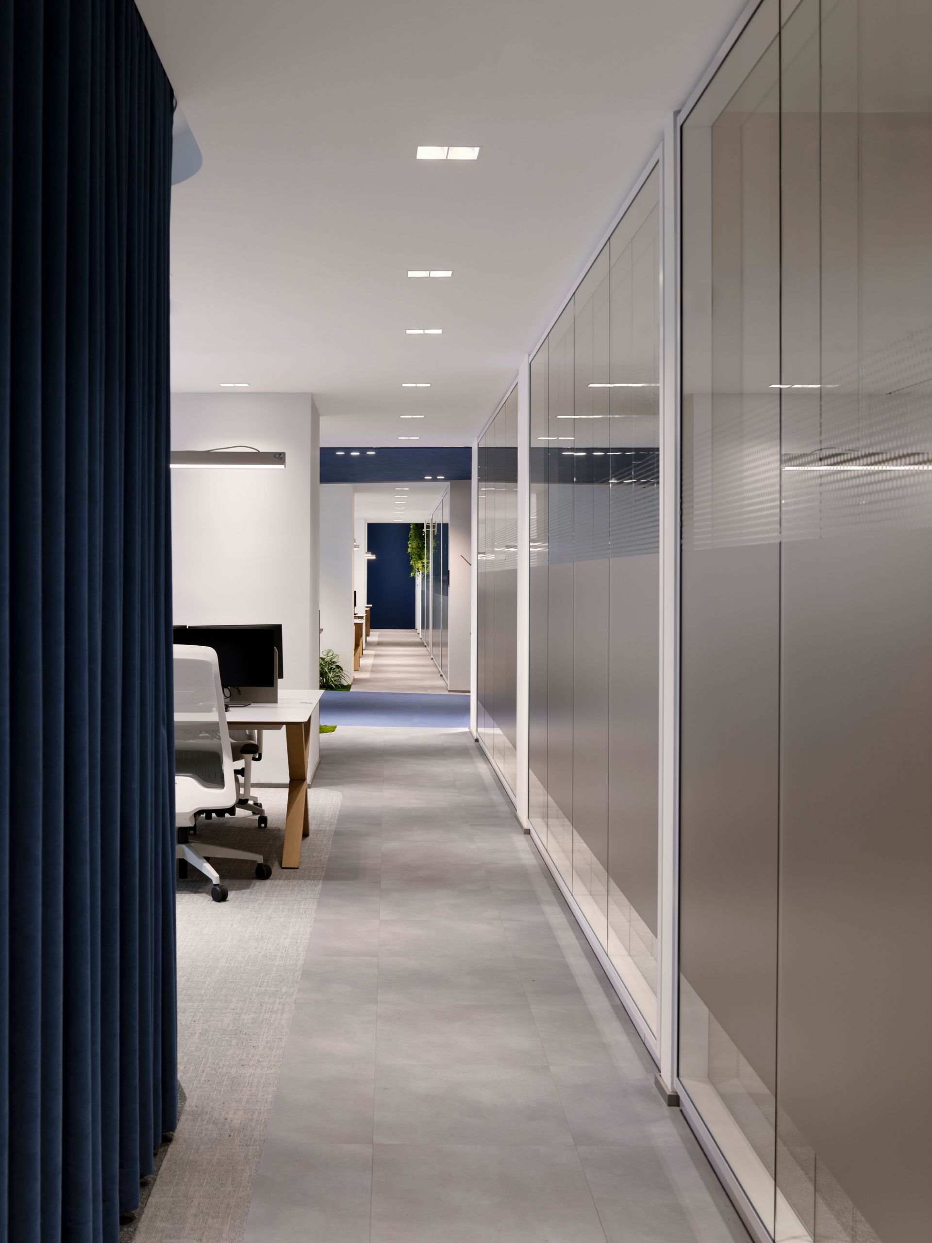 Marsh Mclennan gallery image 15