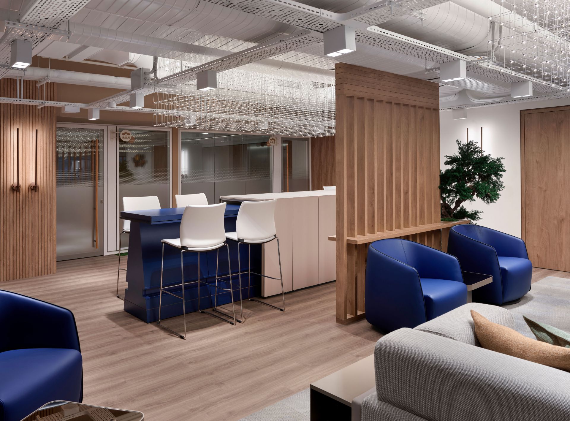 Marsh Mclennan gallery image 8