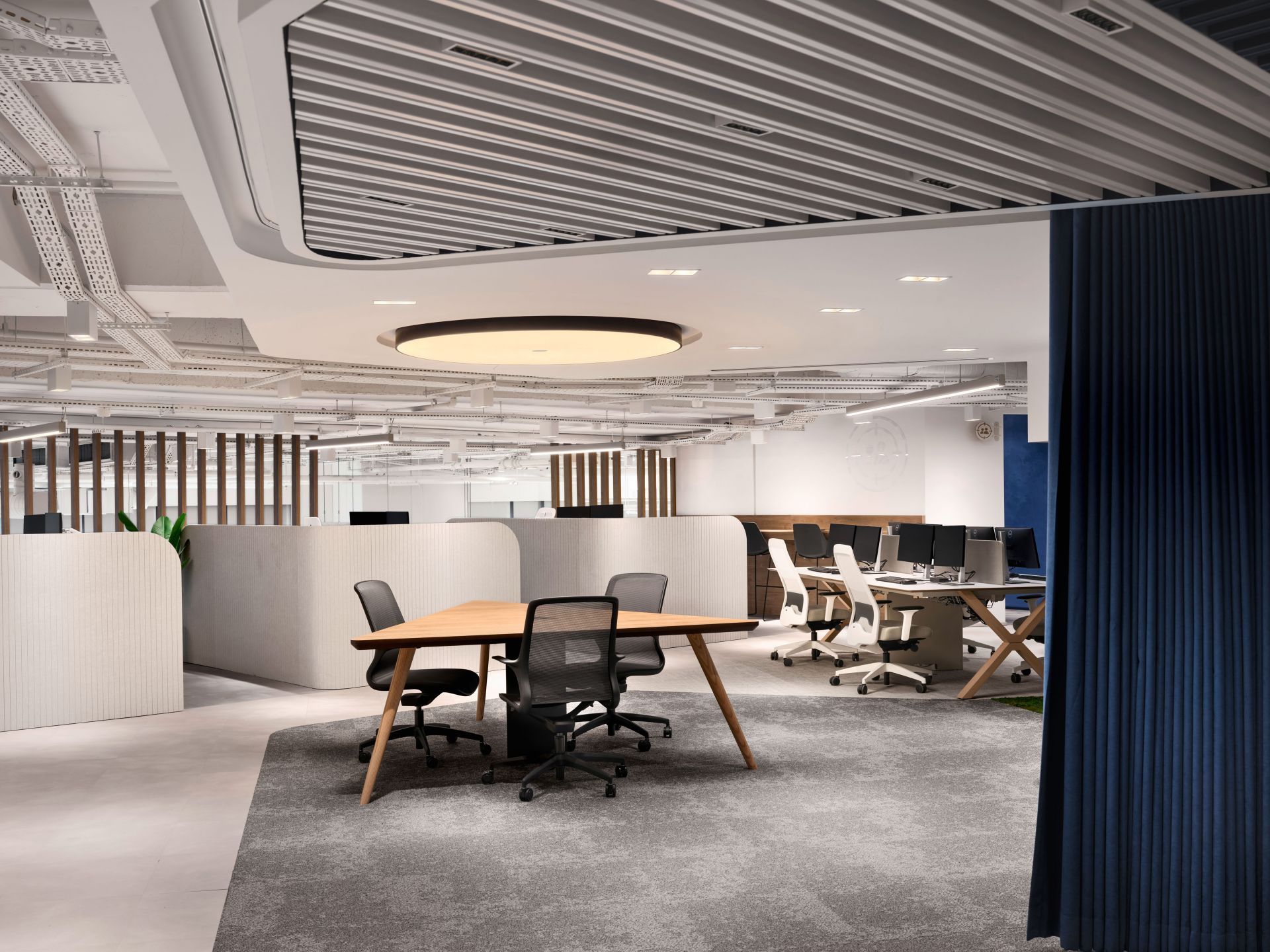 Marsh Mclennan gallery image 44