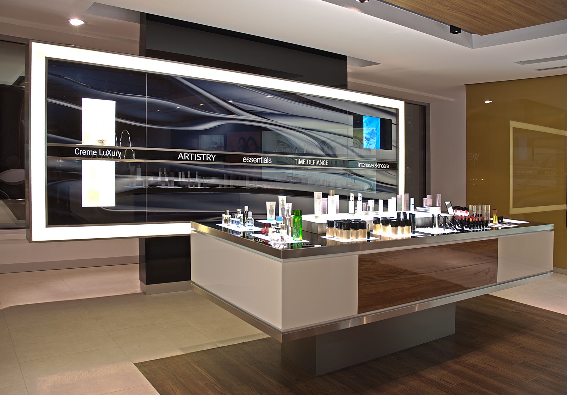 2011-Amway İstanbul Plaza+ gallery image 4