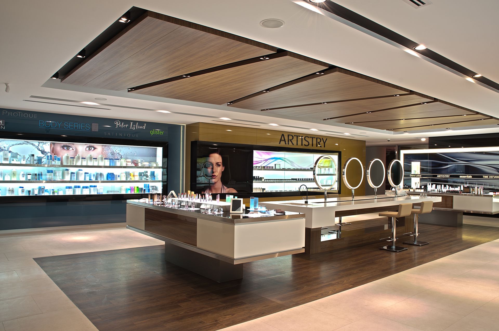 2011-Amway İstanbul Plaza+ gallery image 5