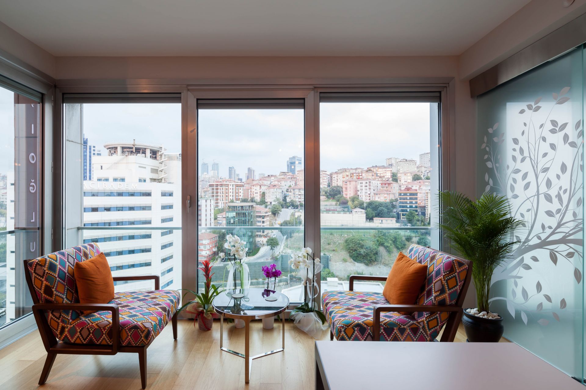 2016-Cevahir Tekcan muayenehane gallery image 2