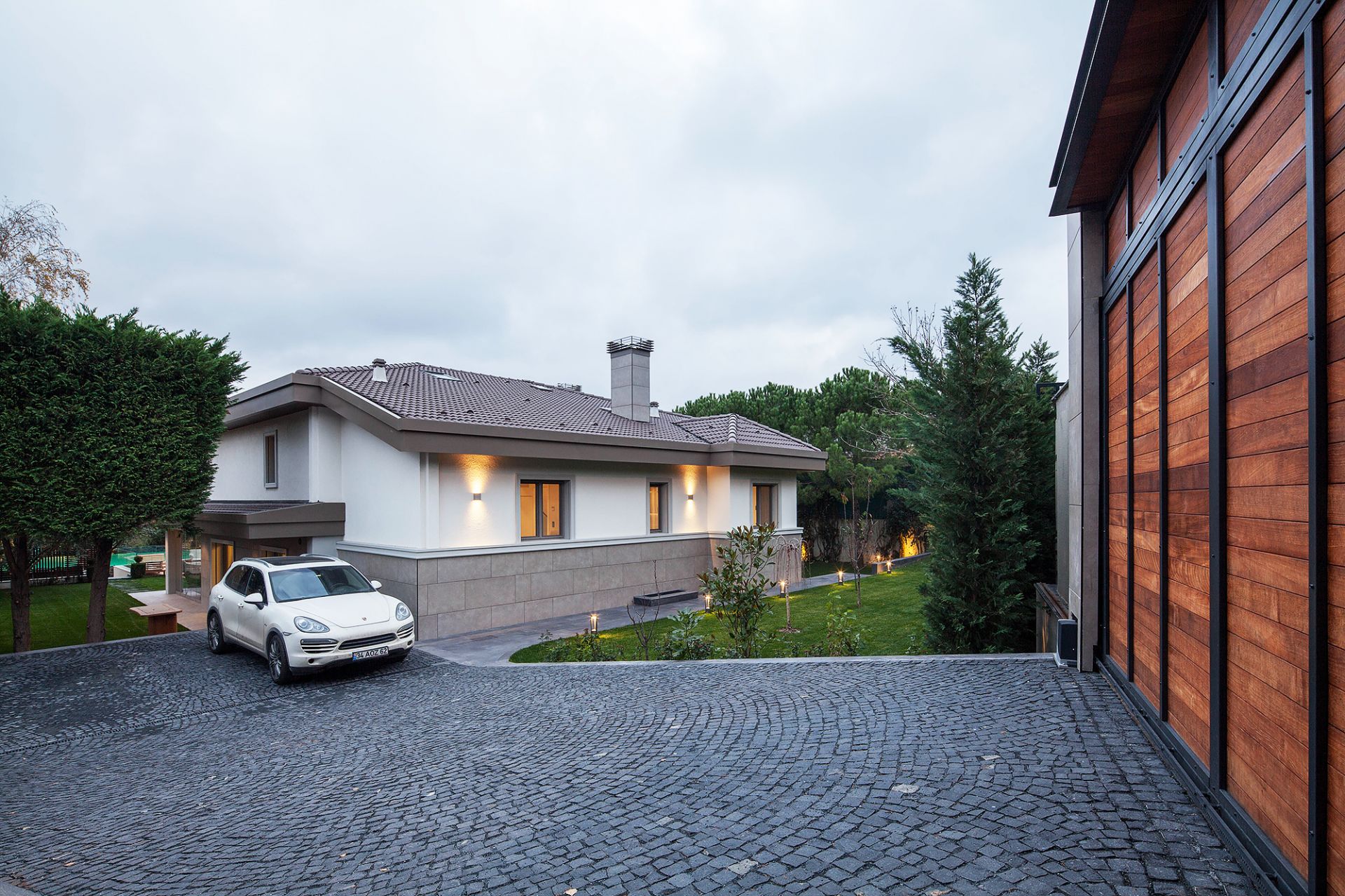 2016-Gülşah Öztoprak gallery image 53