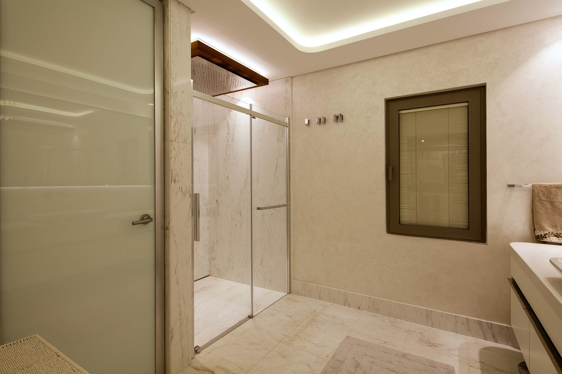 2016-Gülşah Öztoprak gallery image 23