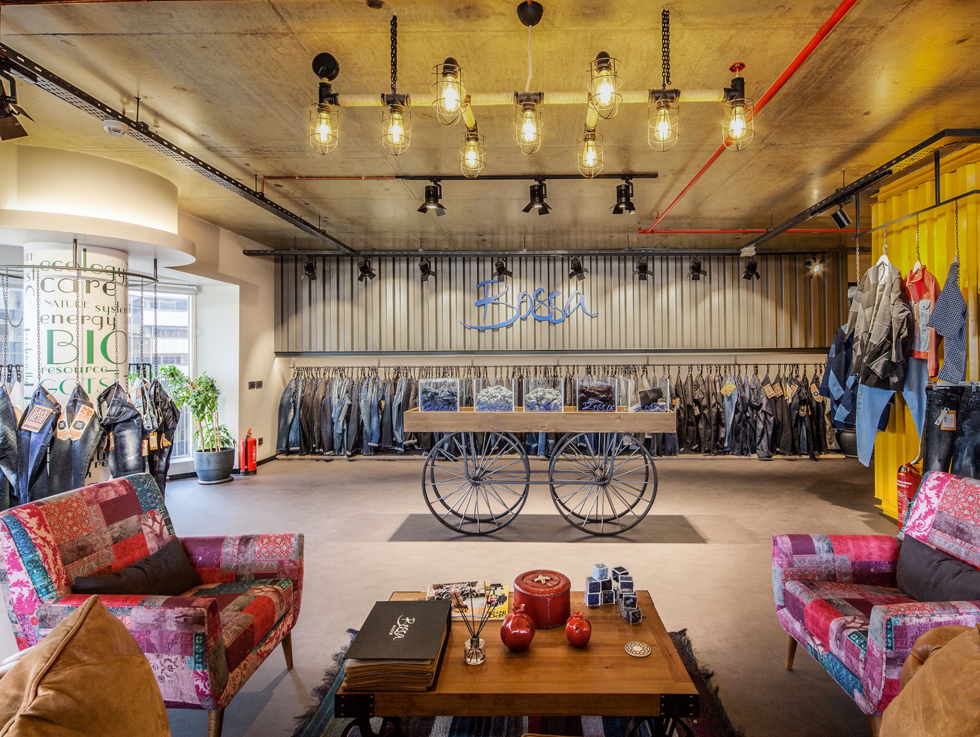 2018-Bossa gallery image 33