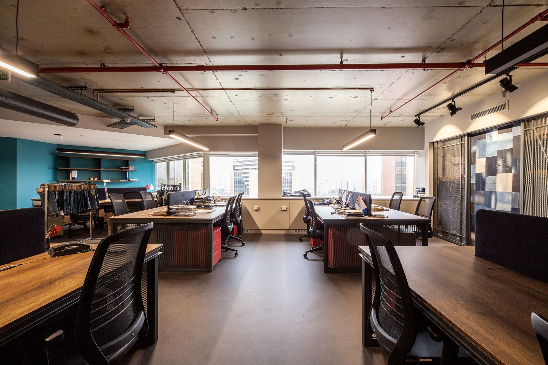 2018-Bossa gallery image 39