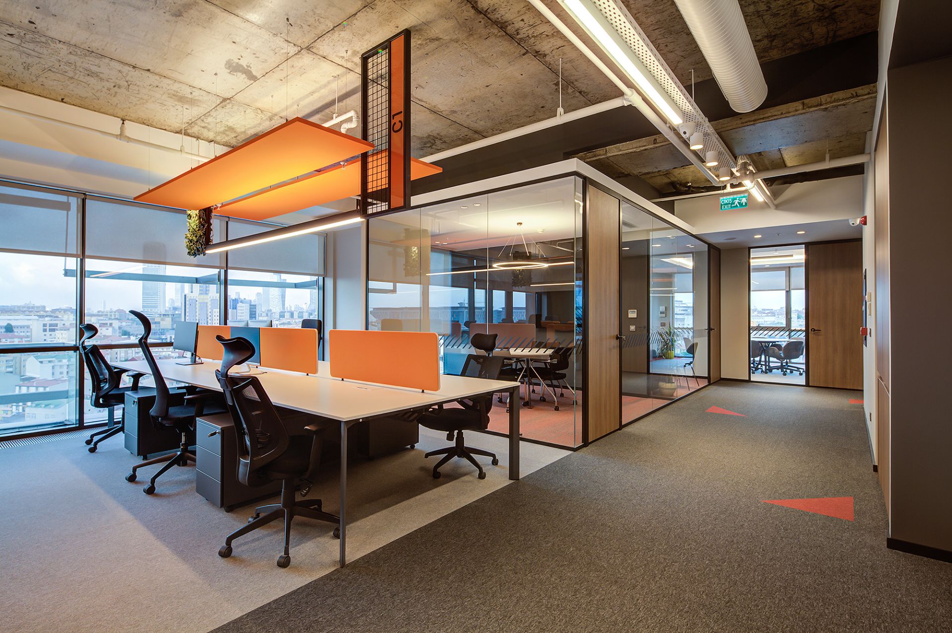 2019-Erstream gallery image 17