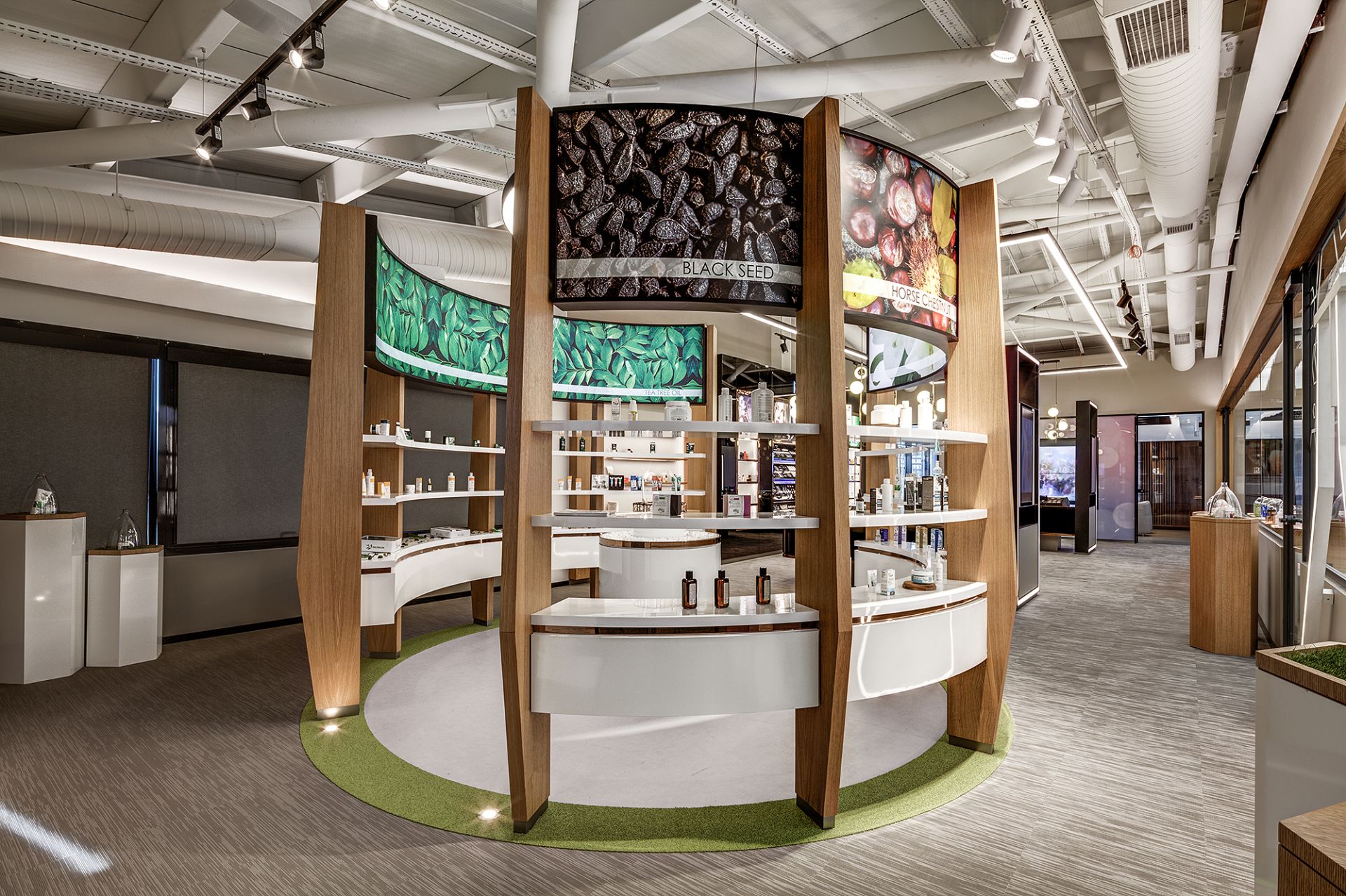 2019-Farmasi gallery image 9