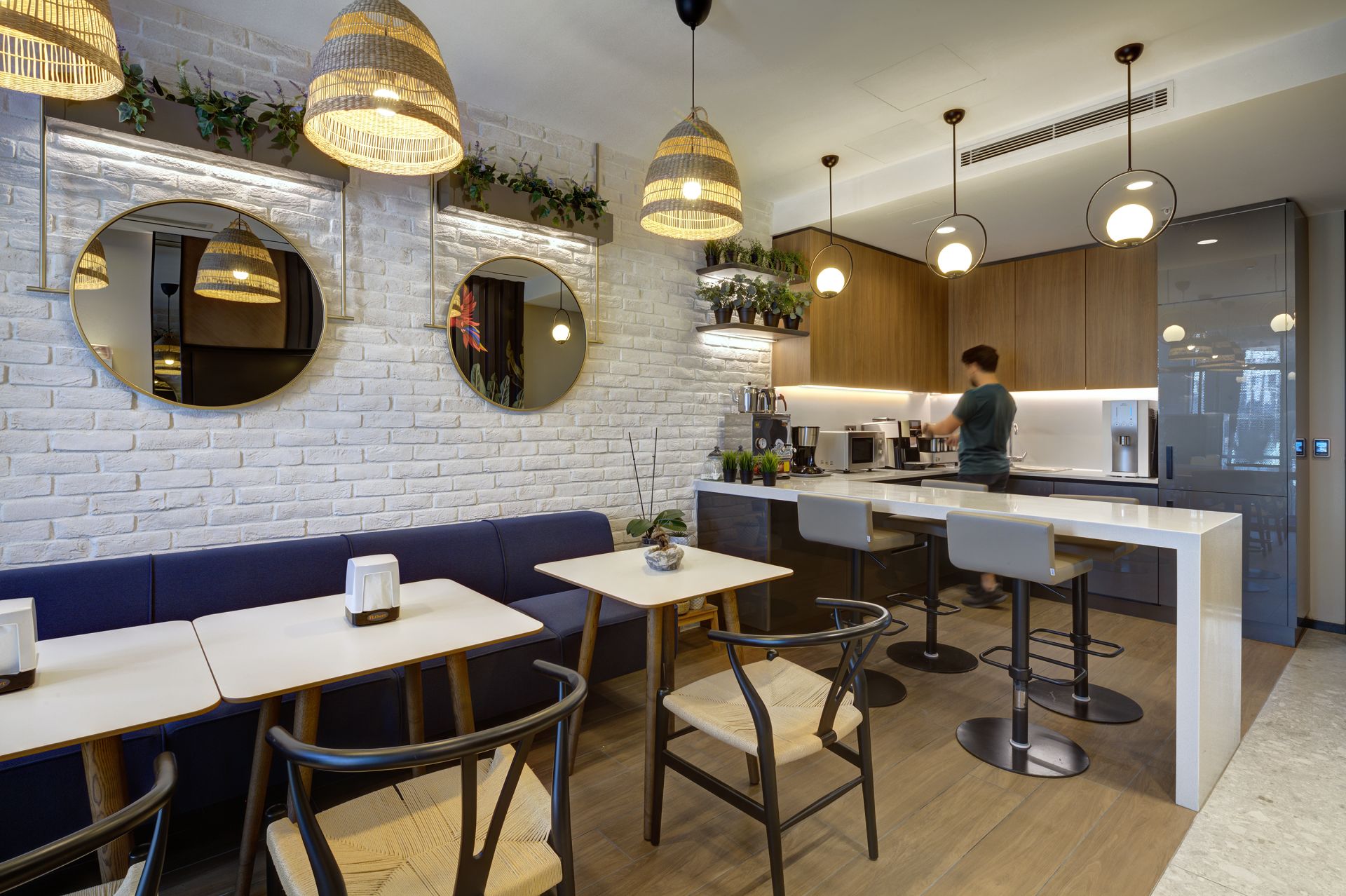 2021-Uck gallery image 8