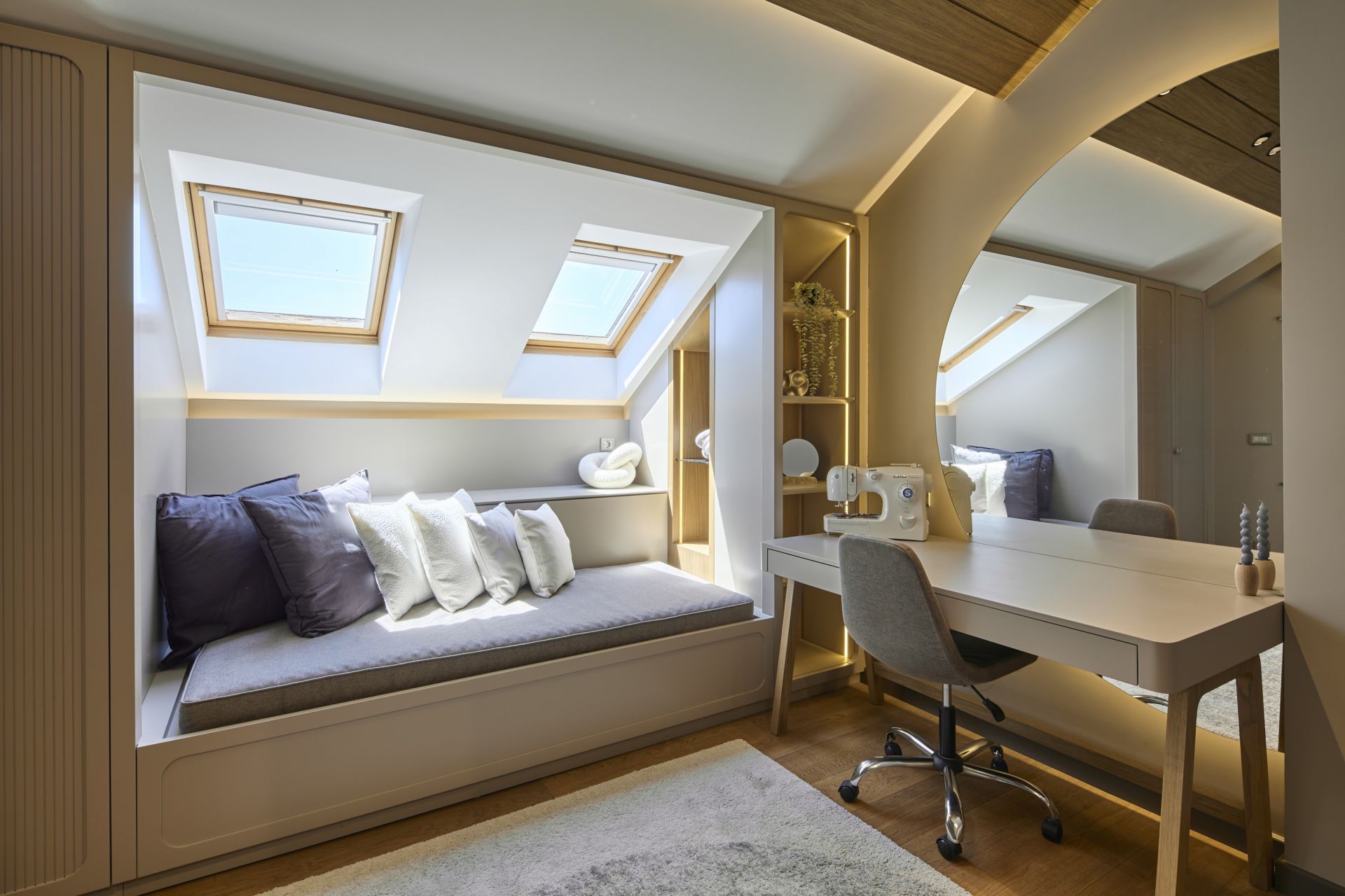 2024-Dengizman+ gallery image 44