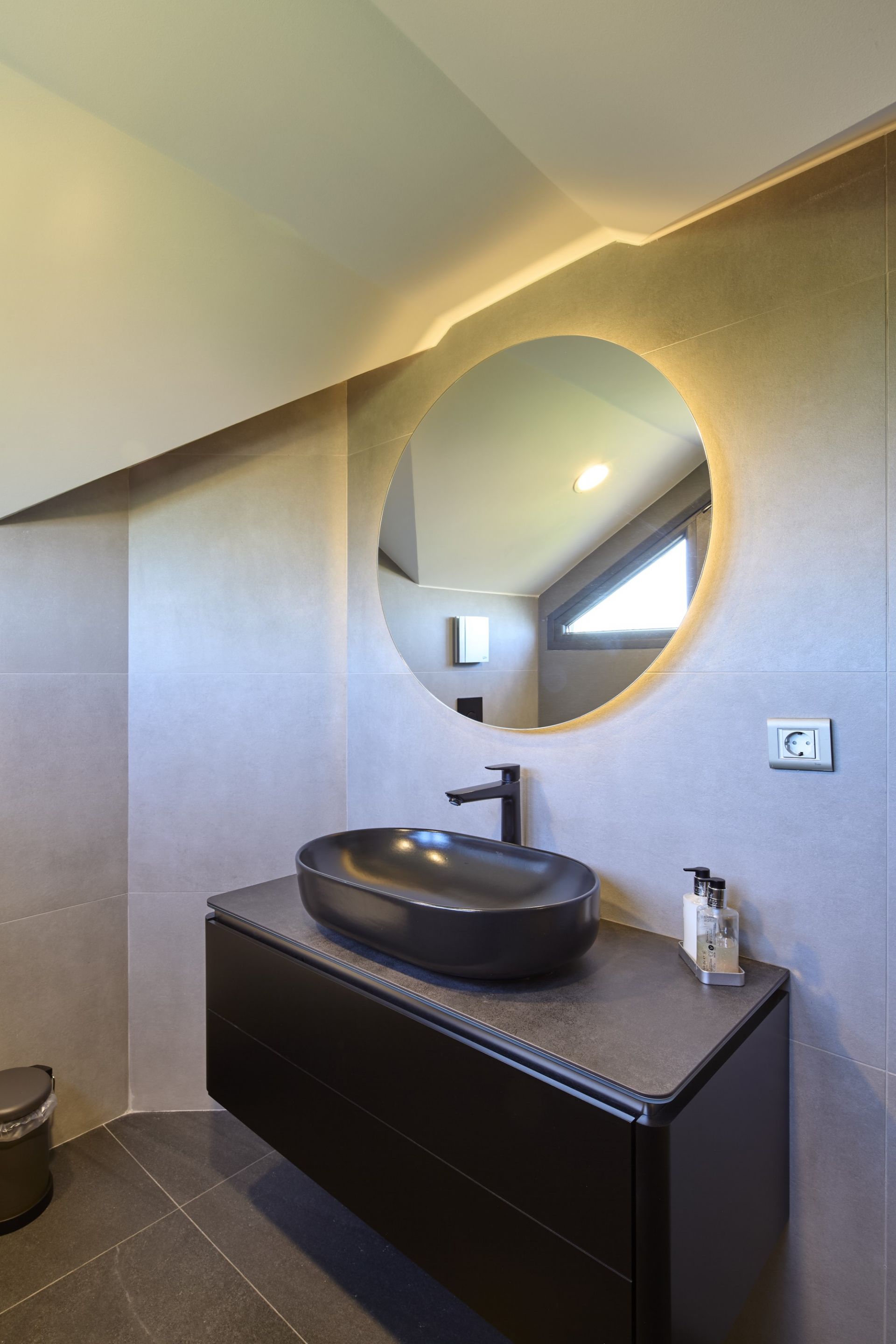 2024-Dengizman+ gallery image 38