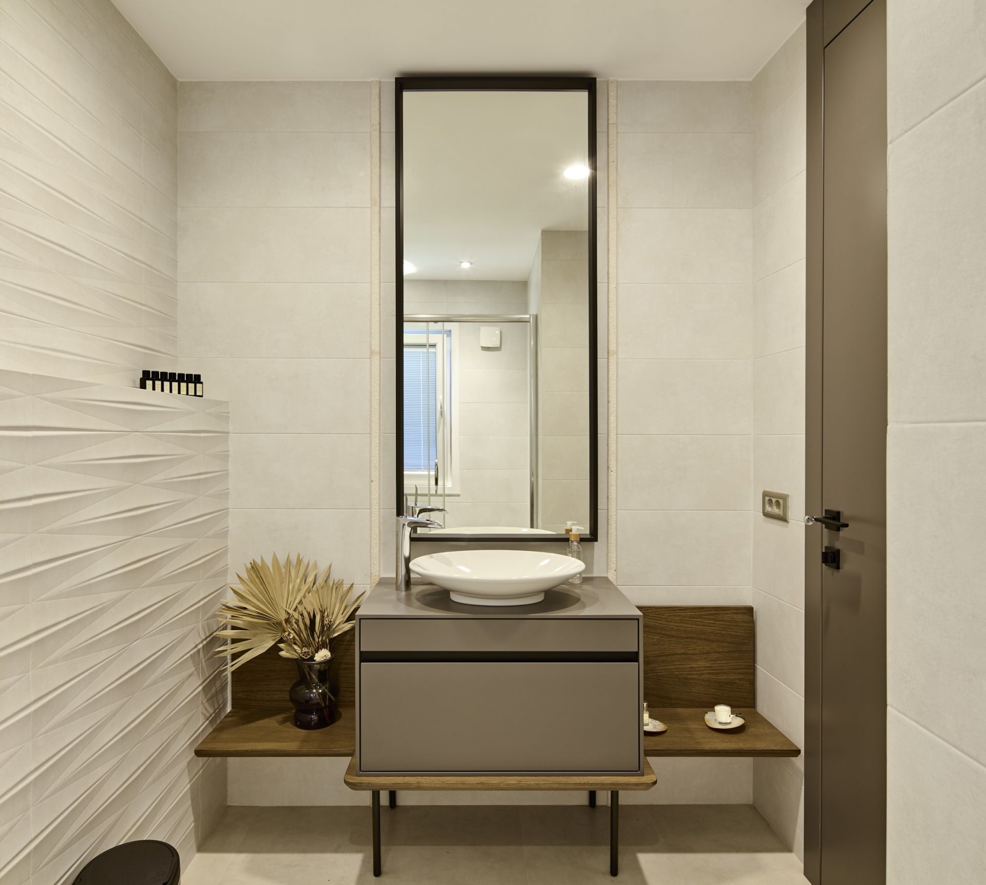 2024-Dengizman+ gallery image 3