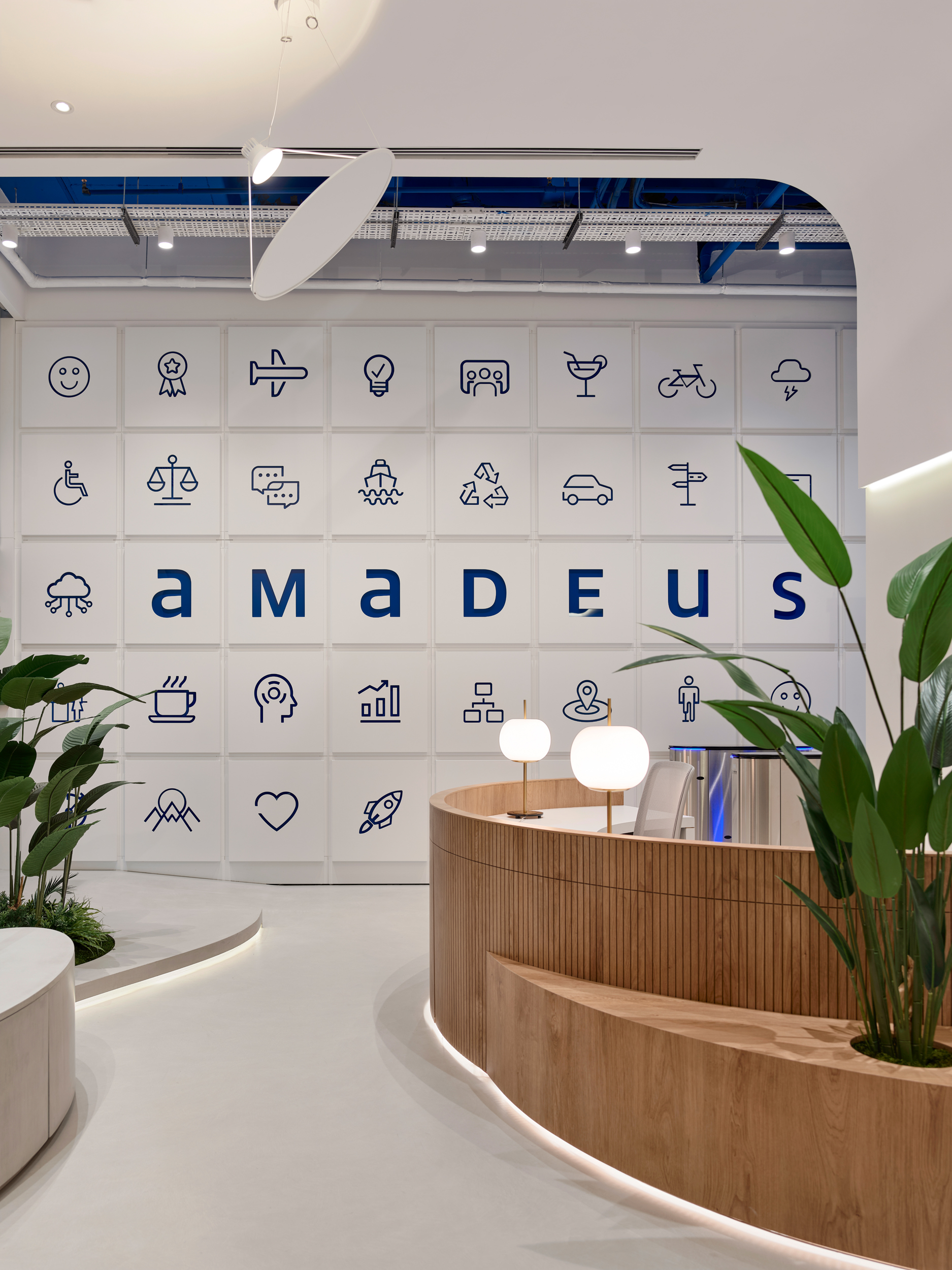 Amadeus+ gallery image 44