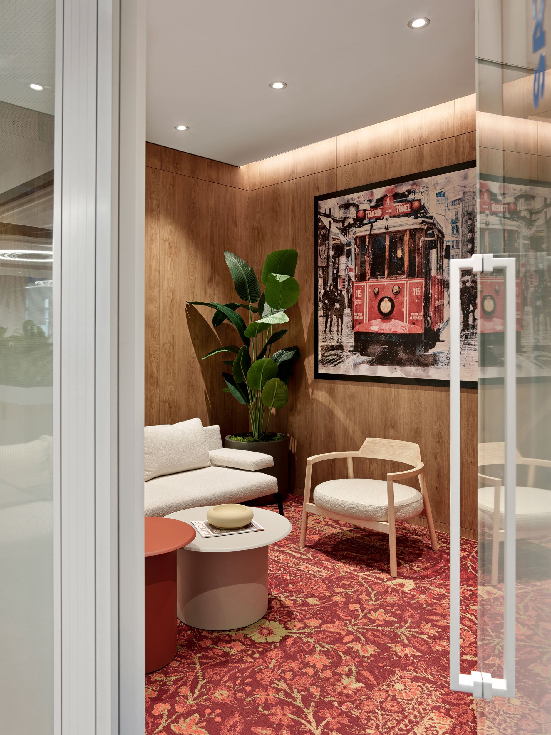 Amadeus gallery image 15