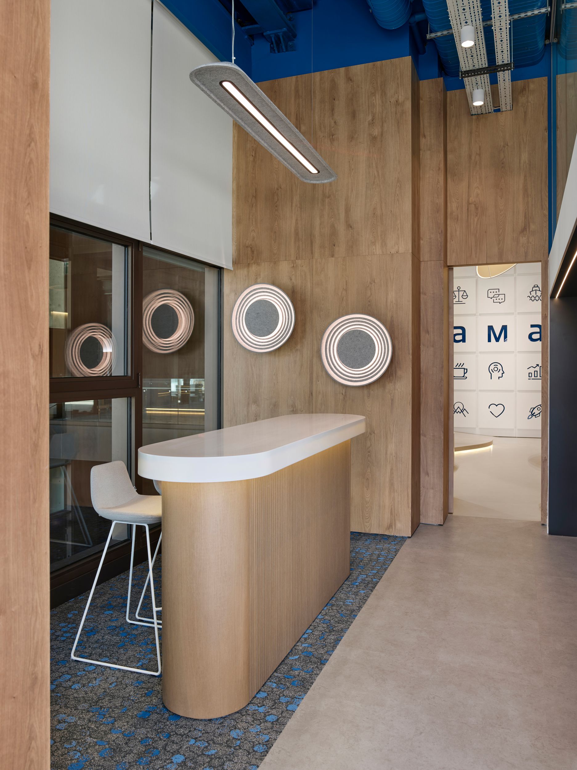 Amadeus gallery image 36