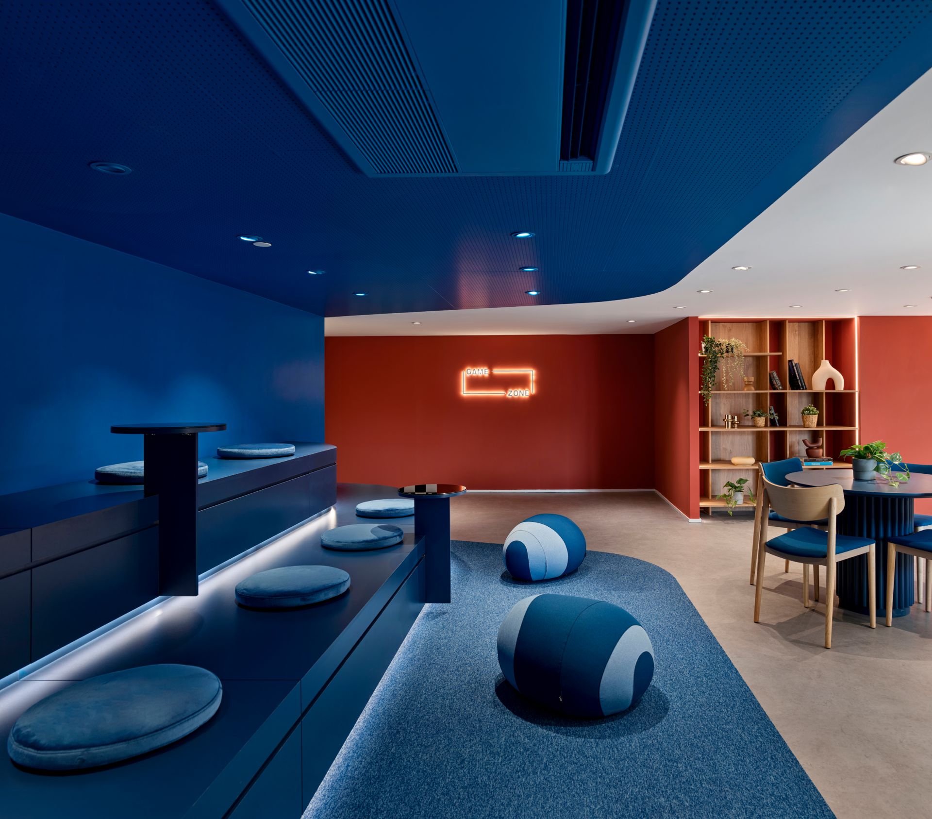 Amadeus gallery image 33