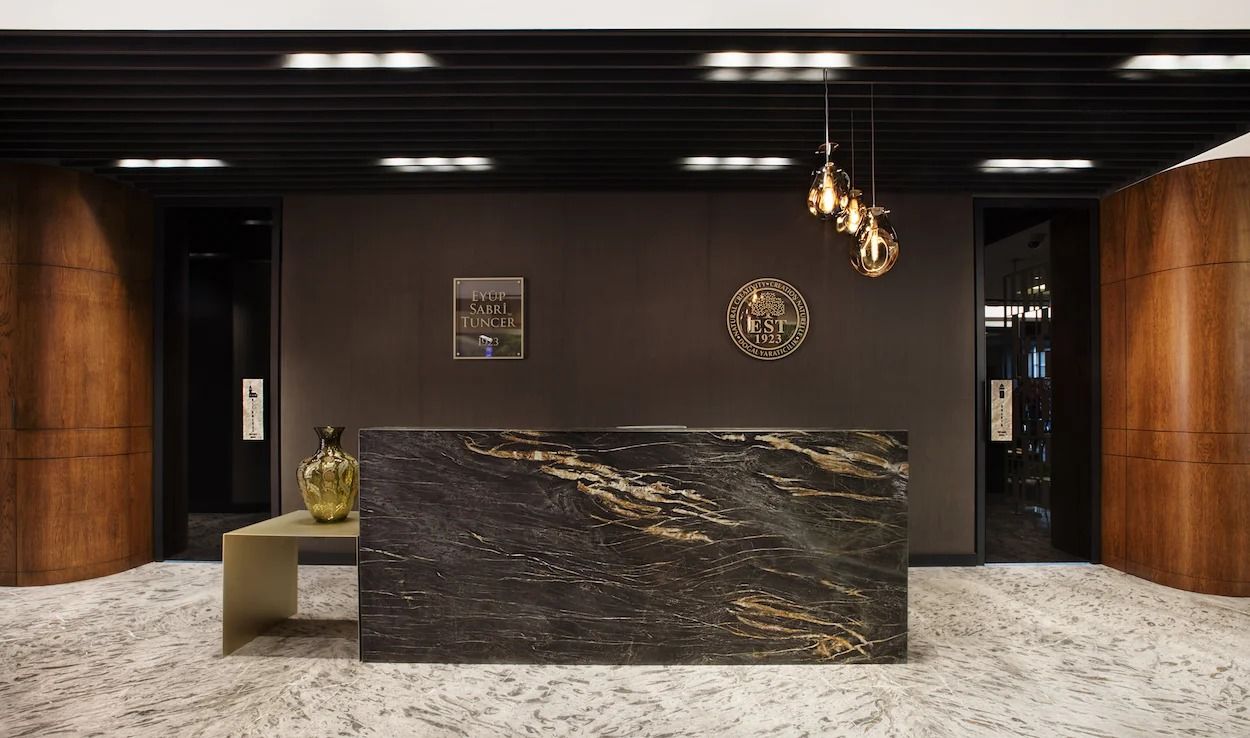 Eyüp Sabri Tuncer Merkez Ofis